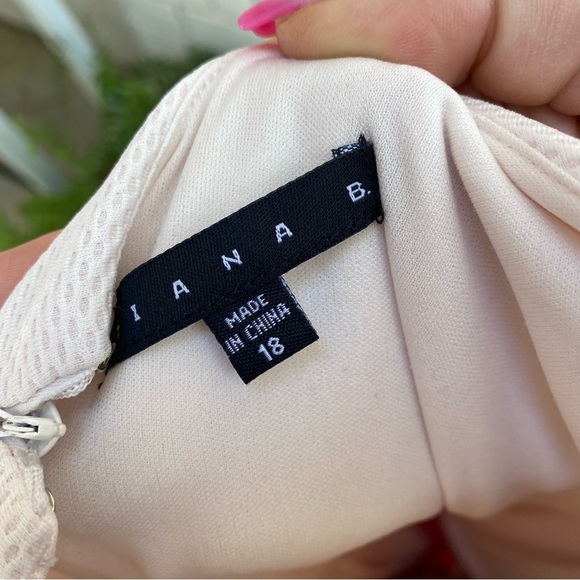 TIANA B | Cream, Coral & Navy Blue Sleeveless Dress 18 - Picture 6 of 6